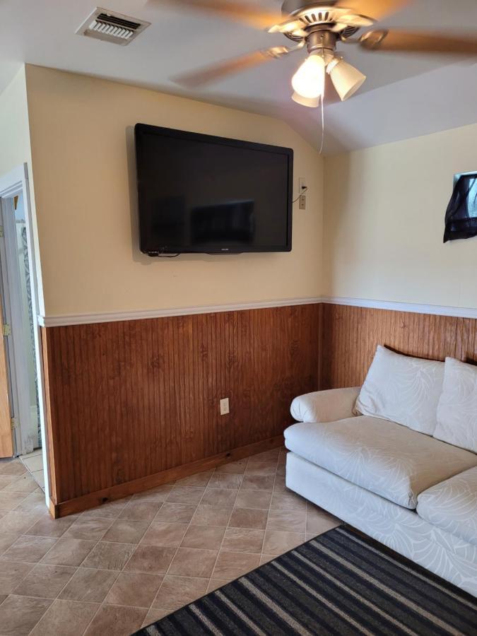 Tesla'S Lake Escape Onalaska Exterior foto